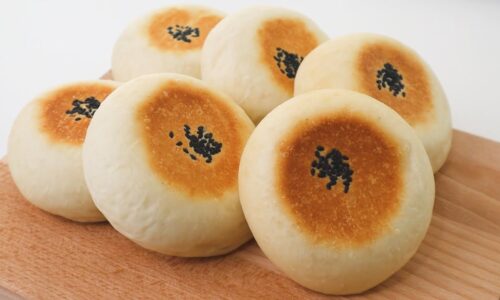 The most delicious bread I’ve ever had! Such fluffy and soft! How to make red bean paste at home