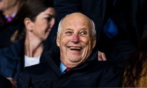 Strach o krále: Haralda u moře skolila neznámá infekce, spěšně ho převezli do nemocnice