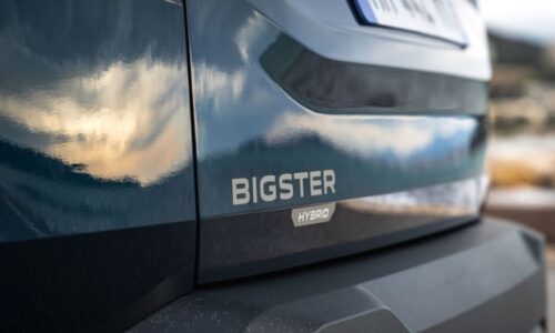 TEST: Benzin, LPG i elektřina v jednom. Vyzkoušeli jsme nový unikátní motor od Dacie