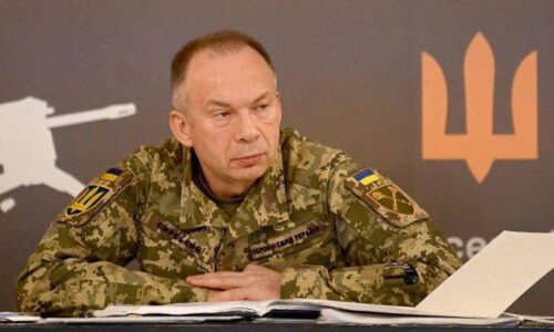 Ukrajinskí vojenskí komisári budú môcť používať zbrane na “dobrovoľnú mobilizáciu”