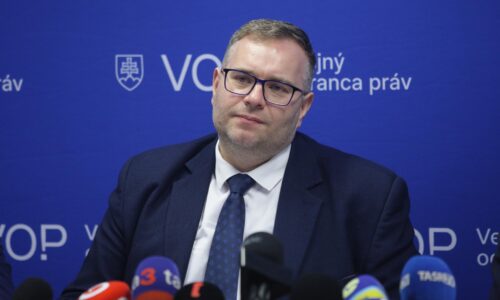 Policajti pri zákroku v Slovenskej Ľupči porušili základné práva poškodeného