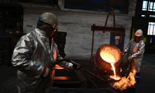 Dva muži se vážně popálili ve Slévárnách Třinec. Pracovali s roztaveným kovem