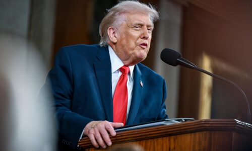 Trump zvyšuje tlak na Irán aj neistotu v obchod. Výsledok stojí na dvoch neznámych