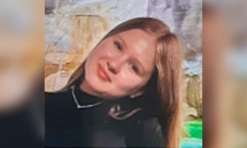 Řekla, že už nechce domů a zmizela. Policie hledá 13letou Natálku z Roztok u Prahy