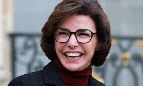 Francúzska ministerka rezignovala. Chce sa uchádzať o funkciu parížskej starostky