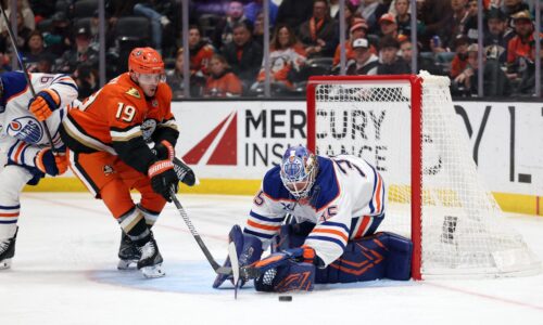 NHL sa rozbehla po olympijskej prestávke, traja Slováci nebodovali