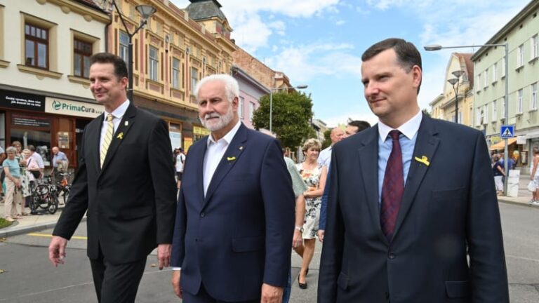 Boj o ceny potravin a marže řetězců povede jindřich fialka. stal se potravinovým ombudsmanem