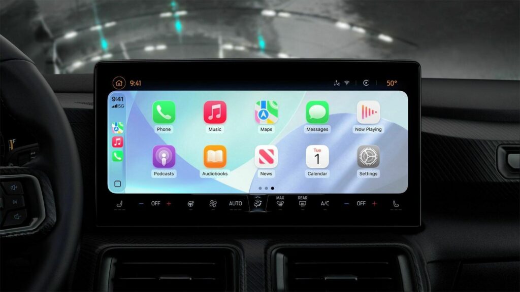 Auto ako súkromné kino? apple carplay už začína otvárať dvere videoobsahu