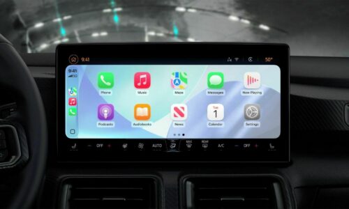 Auto ako súkromné kino? Apple CarPlay už začína otvárať dvere videoobsahu
