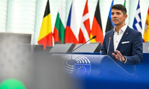 Koalícia má nachystanú zmenu voľby zo zahraničia. Je to pripravené, potvrdil Erik Kaliňák