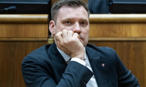 Taraba rozdelil 141 miliónov eur do rekonštrukcie verejných budov