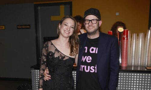 Král satiry TMBK se stal dvojnásobným otcem: S partnerkou mají syna, jaké dostane jméno?