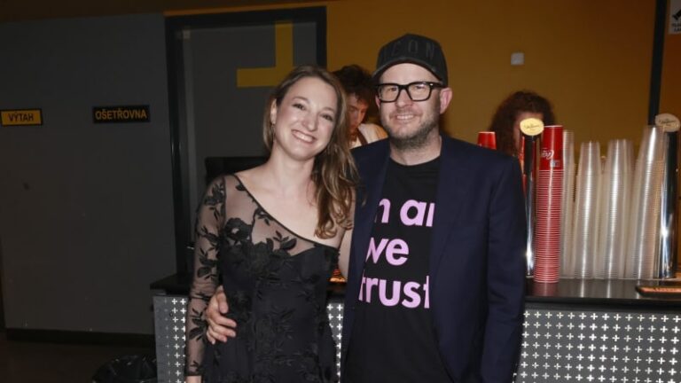 Král satiry tmbk se stal dvojnásobným otcem: s partnerkou mají syna, jaké dostane jméno?