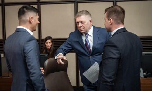 Smer si na Dánov spomenul až pri voľbách