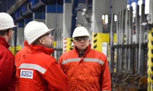 Fico ukázal recept na reštart Slovalca. Ide o opatrenia, po ktorých volal priemysel aj za jeho minulých vlád