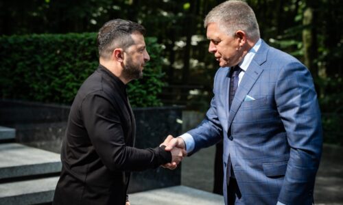Fico rokoval so Zelenským. Žiada vytvoriť skupinu na posúdenie stavu ropovodu Družba