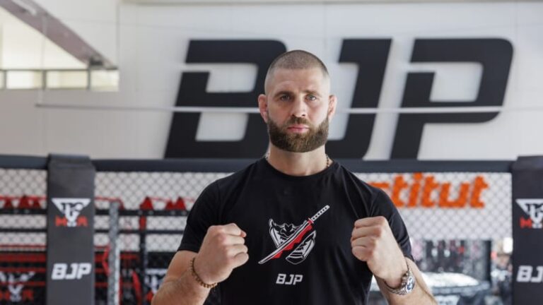 Poprvé otcem a znovu šampionem ufc? procházku čeká nejvýznamnější měsíc života