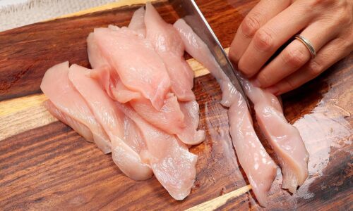 Mein Schwiegervater bittet mich jedes Mal, wenn er uns besucht, dieses Hühnchenrezept zu kochen!