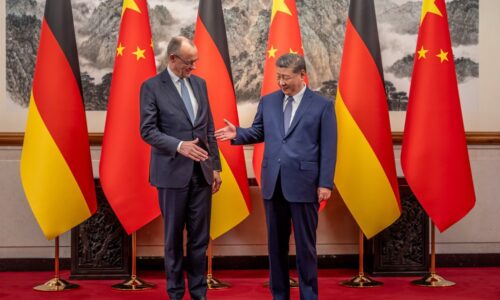BZ: Merzova návšteva Číny preukázala slabosť nemeckej rokovacej pozície
