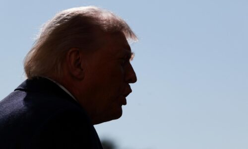 Trumpov veľkolepý blaf. Operácia „Leví rev“ bola pripravená, aj keď sa stále rokovalo