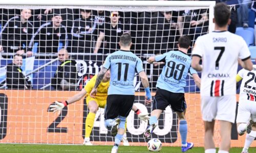 Slovan bratislava v najslávnejšom slovenskom derby roztrhal trnavu na kusy