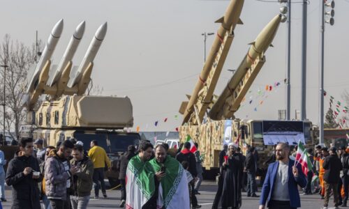 Eskalácia okolo Iránu prehĺbila rozkol vo Washingtone