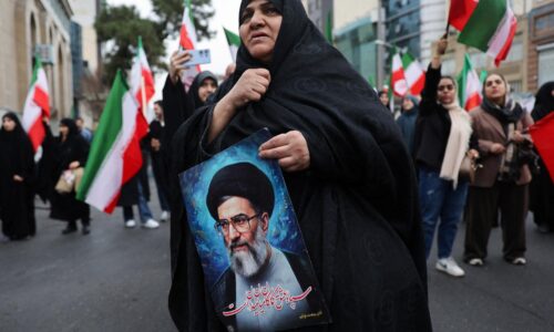 Nádej na zmenu aj strach z vojny. Obyčajní Iránci majú na izraelské a americké útoky rozdielne názory