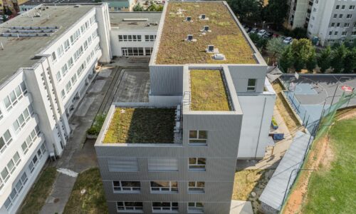 Bratislavská Devínska Nová Ves ide citlivou a efektívnou modernizáciou škôl skutočným príkladom