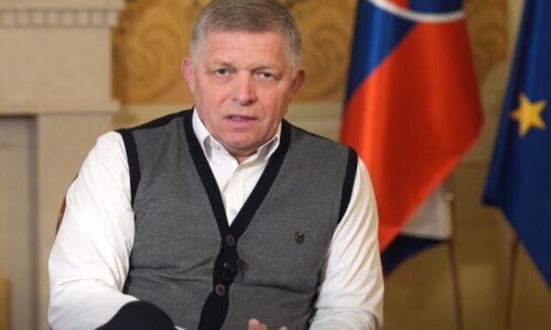 Slovensko momentálne nemôže evakuovať občanov z Blízkeho východu, Fico to označil za samovraždu – VIDEO