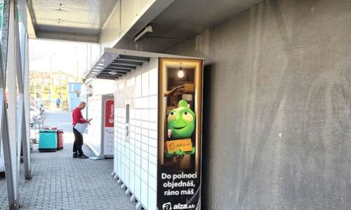 Stop balíkomatom na tráve. Košice im určia nové mantinely, mesto reaguje na sťažnosti obyvateľov