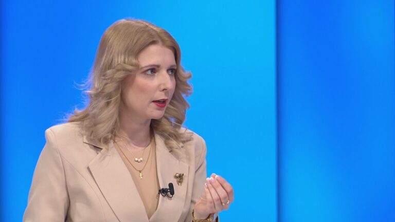 Šafránková: spd v tuto chvíli stojí za usa a izraelem. tleskat ale nemůžeme žádné válce