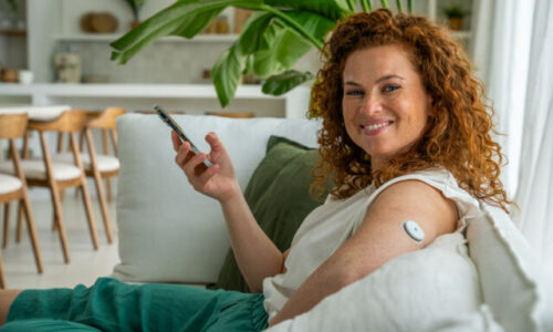 Inovatívne riešenie CGM od Roche je dostupné už aj na Slovensku. Život s diabetom zjednoduší prvý kontinuálny glukózový senzor s podporou AI