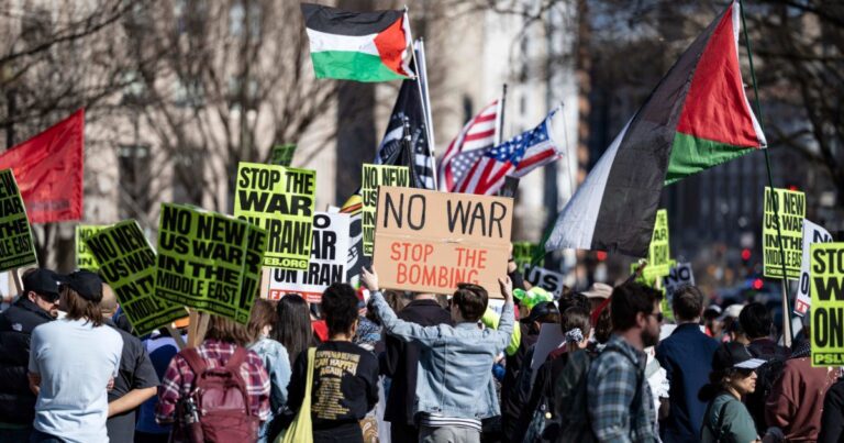 Iránske dobrodružstvo dostáva kongres do varu