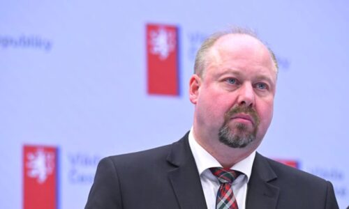 Neplatiče alimentů čeká přísnější metr. Soudy je mají podle nového návrhu trestat častěji