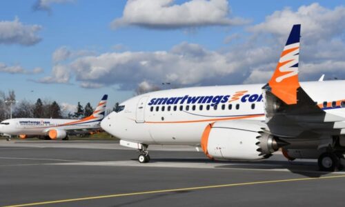 Papež: Cestující uvízlí v Emirátech jsou zabezpečeni. Dva lety pro Čechy vyjdou na 20 milionů