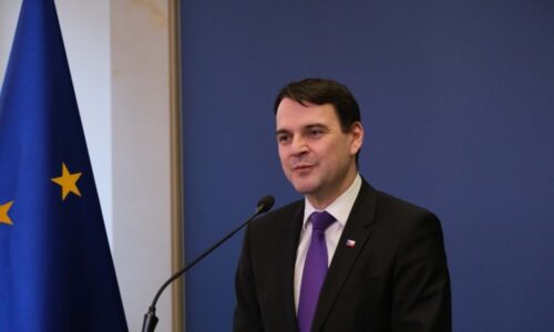 Macinka popsal svízelnou cestu Šťastného z Dubaje. Je to dobrodruh, podotkl