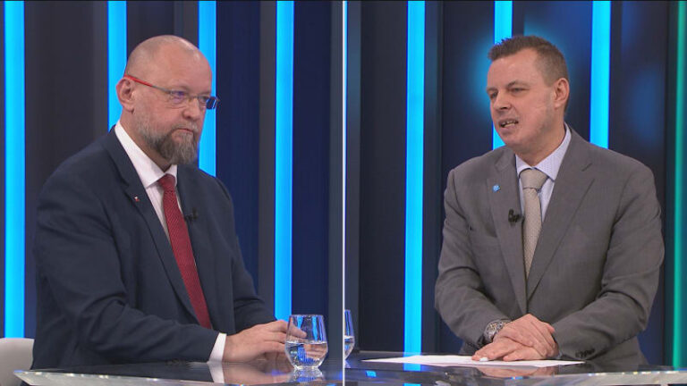 Bartošek: srovnávat írán a ukrajinu nelze. na zoh byste vyhrál v akrobacii, vmetl mu rajchl