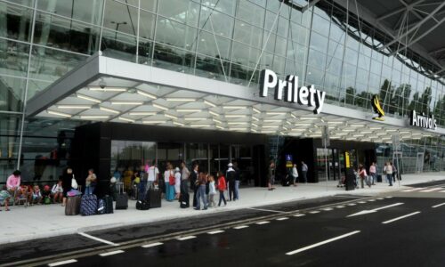 Na Slovensku pristáli prvé štátne repatriačné lety z Blízkeho východu. Budú ďalšie, avizuje Šutaj Eštok