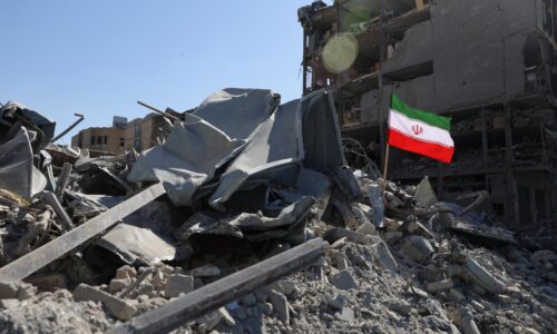 Vojna proti Iránu je pre Slovensko energetickou pascou. Po prvotnom šoku hrozí veľmi zlý scenár (Brífing HN)