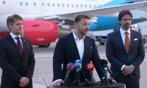 Na Slovensku pristáli prvé dva repatriačné lety z Blízkeho východu, priletelo viac ako sto občanov SR aj traja Česi – VIDEO, FOTO