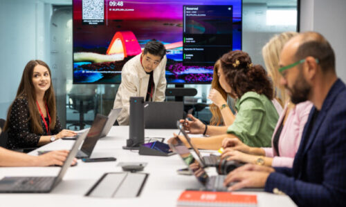 Henkel Slovensko dáva IT technike druhý život a spája udržateľnosť s pomocou komunite