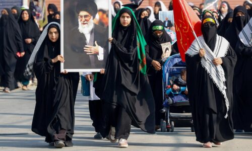 Irán môže viesť vojnu tak dlho, ako bude chcieť, tvrdí Chameneího poradca