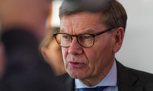 Neprijateľné zdržiavanie. Šéf nemeckej diplomacie tlačí na Maďarsko, aby neblokovalo pôžičku pre Ukrajinu