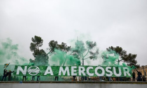 Stategická chyba aj ohrozenie ekonomiky a zdravia. Hospodári a potravinári kritizujú dohodu Mercosur