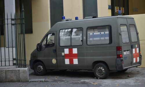 Sanitka smrti v Itálii: Řidiče viní z pětinásobné vraždy. Mám důkazy, že jsem čistý, hájí se