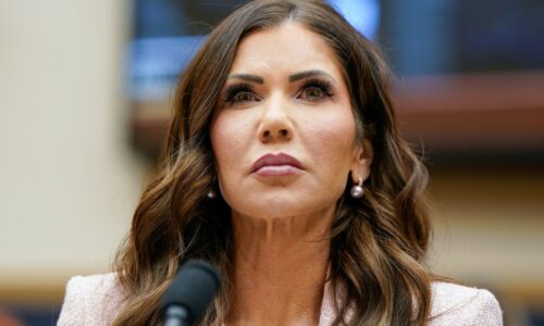 Trumpov kabinet sa začal rozpadať