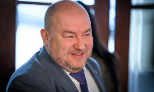 Huliak podal trestné oznámenie ohľadne kauzy okolo futbalového zväzu. Padni komu padni, tvrdí minister