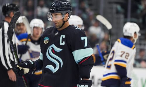 Seattle si udržal Eberleho, so svojím kapitánom podpísal novú dvojročnú zmluvu