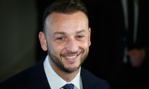 Slovensko je pripravené čeliť aj možnej migračnej kríze pre Blízky východ, tvrdí Šutaj Eštok