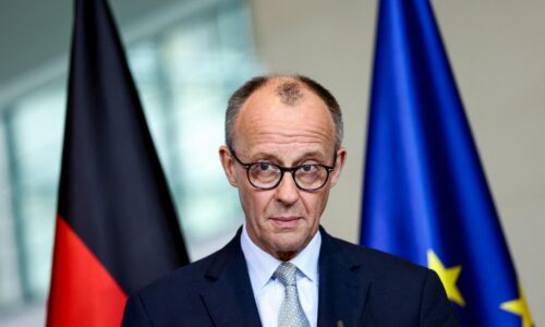 Merz varoval pred rozpadom iránskeho štátu a migráciou. Nekonečná vojna nie je v našom záujme, tvrdí